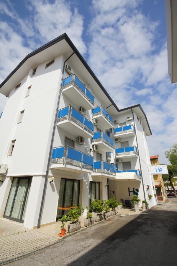Hotel Serenella Lido di Jesolo Ngoại thất bức ảnh