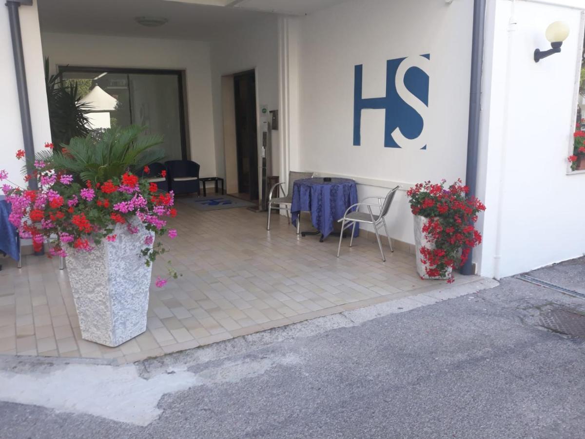 Hotel Serenella Lido di Jesolo Ngoại thất bức ảnh