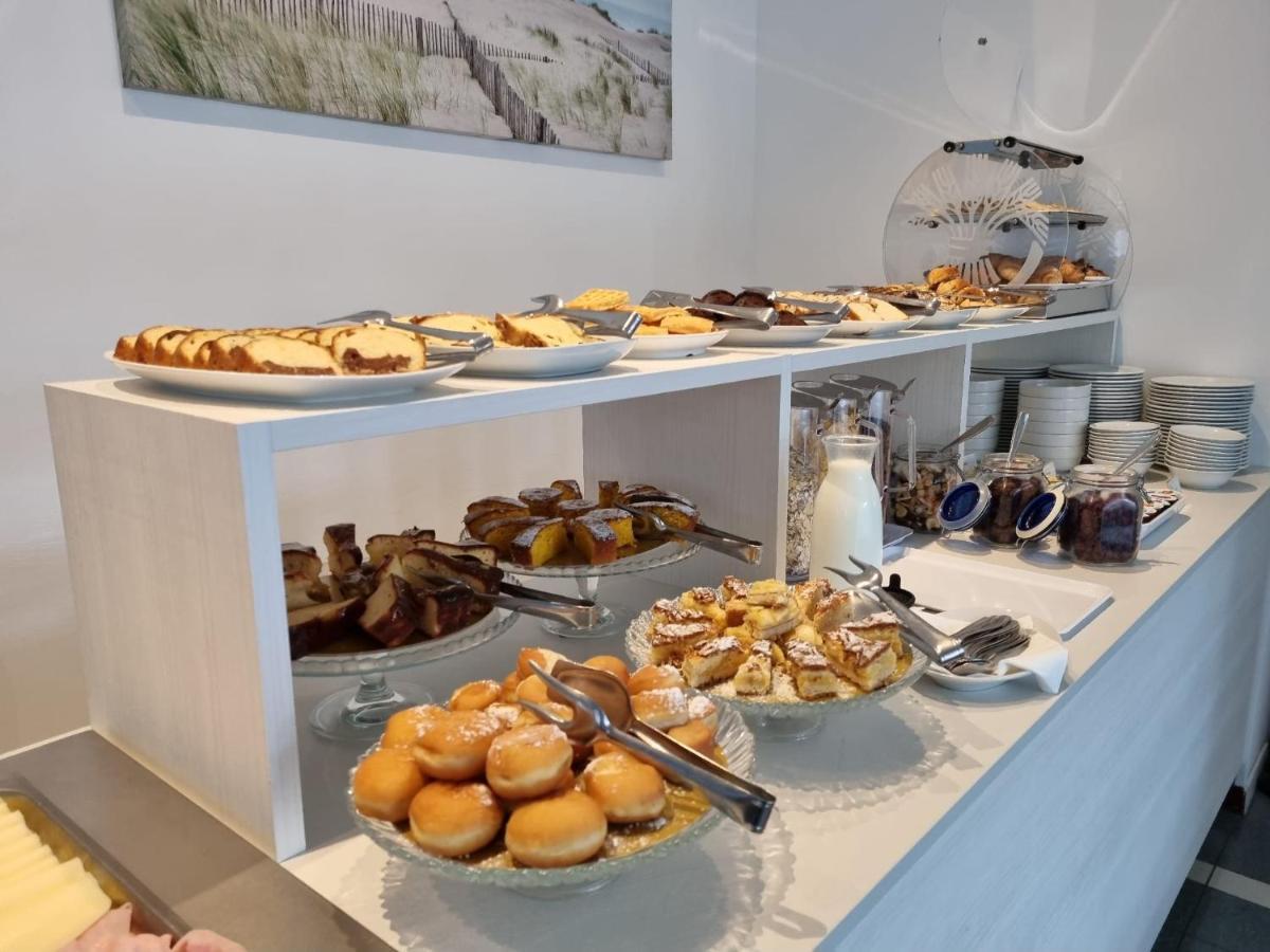 Hotel Serenella Lido di Jesolo Ngoại thất bức ảnh
