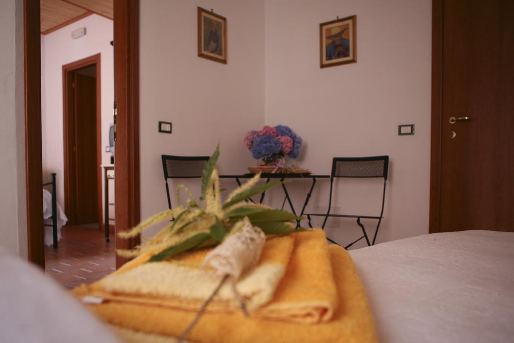 Hotel Serenella Lido di Jesolo Phòng bức ảnh