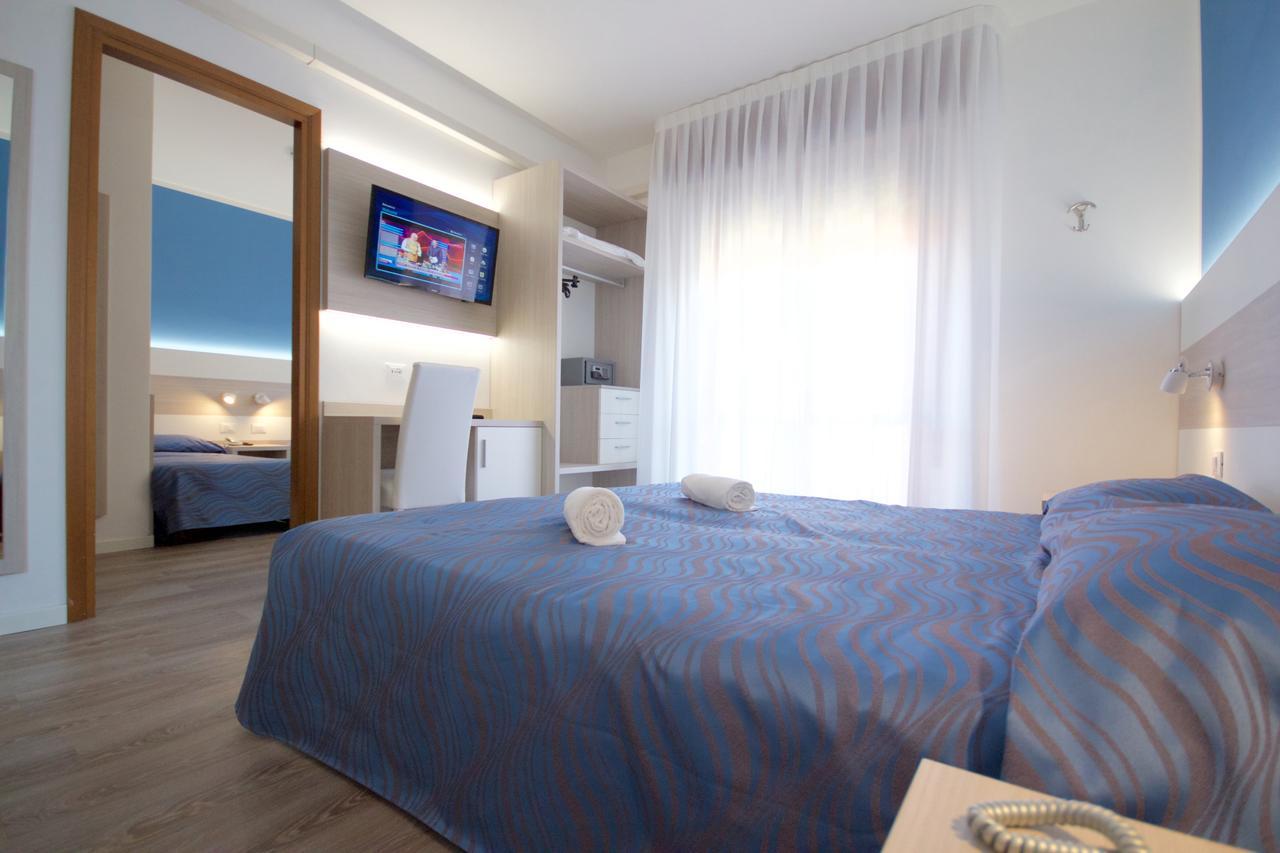 Hotel Serenella Lido di Jesolo Ngoại thất bức ảnh