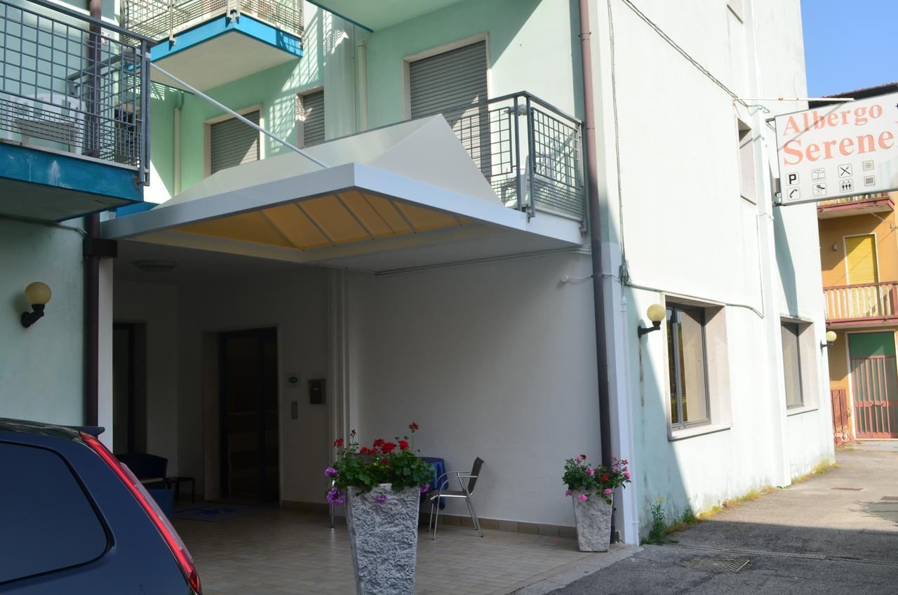 Hotel Serenella Lido di Jesolo Ngoại thất bức ảnh